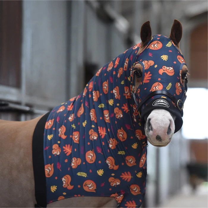 2023 Weatherbeeta Stretch Hood With Zip 589536 - Squirrel Print 1 2023 Weatherbeeta Stretch Hood With Zip 589536 - Squirrel Print