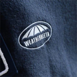 2022 Weatherbeeta Wool Show Sheet With Chest Panel Standard Neck Fleece Rug 10115800 - Navy / White -Equestrian Supplies 4915 202220Weatherbeeta20Wool20Show20Sheet20With20Chest20Panel20Standard20Neck20Rug201011580020 20Navy20White20Close20Up204.700x700