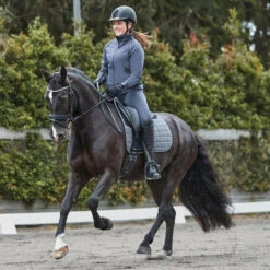 2023 Weatherbeeta Ultra Grip Dressage Pad 10036090 - Grey Colour Grey -Equestrian Supplies 6404 202320Weatherbeeta20Ultra20Grip20Dressage20Pad201003609020 20Grey203.700x700