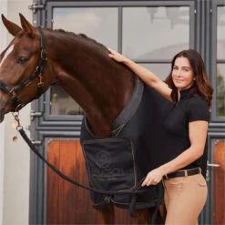 2023 Eskadron Platinum Softshell Air Sweat Rug 128539331290 - Black -Equestrian Supplies 6472 202320Eskadron20Platinum20Softshell20Air20Sweat20Rug2012853933129020 20Black20Lifestyle201.700x700