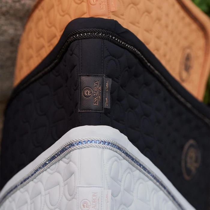 2023 Eskadron Platinum Softshell Saddle Cloth 215539520310 - Black Colour Black 4 2023 Eskadron Platinum Softshell Saddle Cloth 215539520310 - Black Colour Black - Image 4